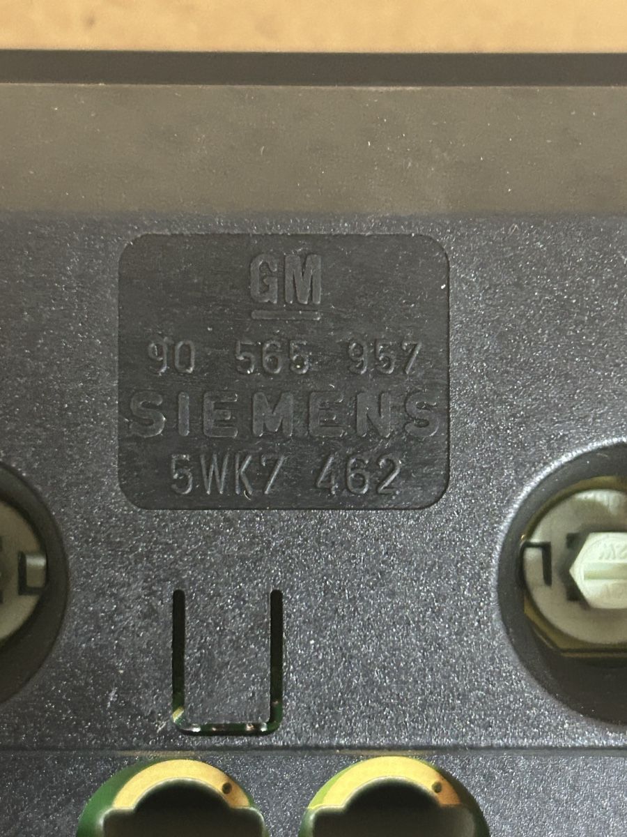 Opel Tutti pezzi di ricambio auto: Display Opel Omega B – Nuovo e nell'imballaggio originale da Vétroz venduto da Brunoslb 2
