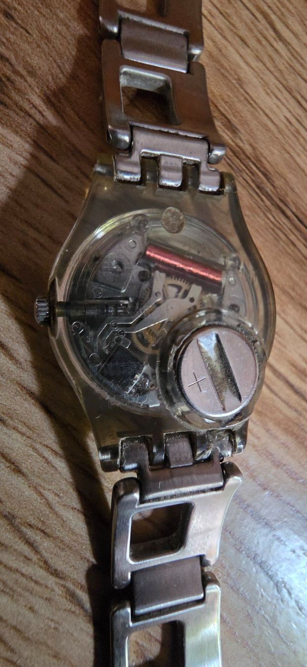 Swatch Uhren: Montre  " Swatch " – Gebraucht aus Moléson-s-Gruyères von inf_8z6n 2