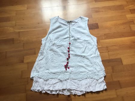 Damen Bluse ohne Arm lang weiss mit Halskette Gr 46