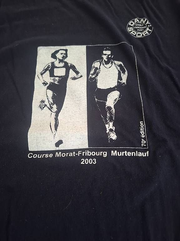 Maglioni & Felpe: Pull morat fribourg  2003 – Usato da Monthey venduto da australie 1