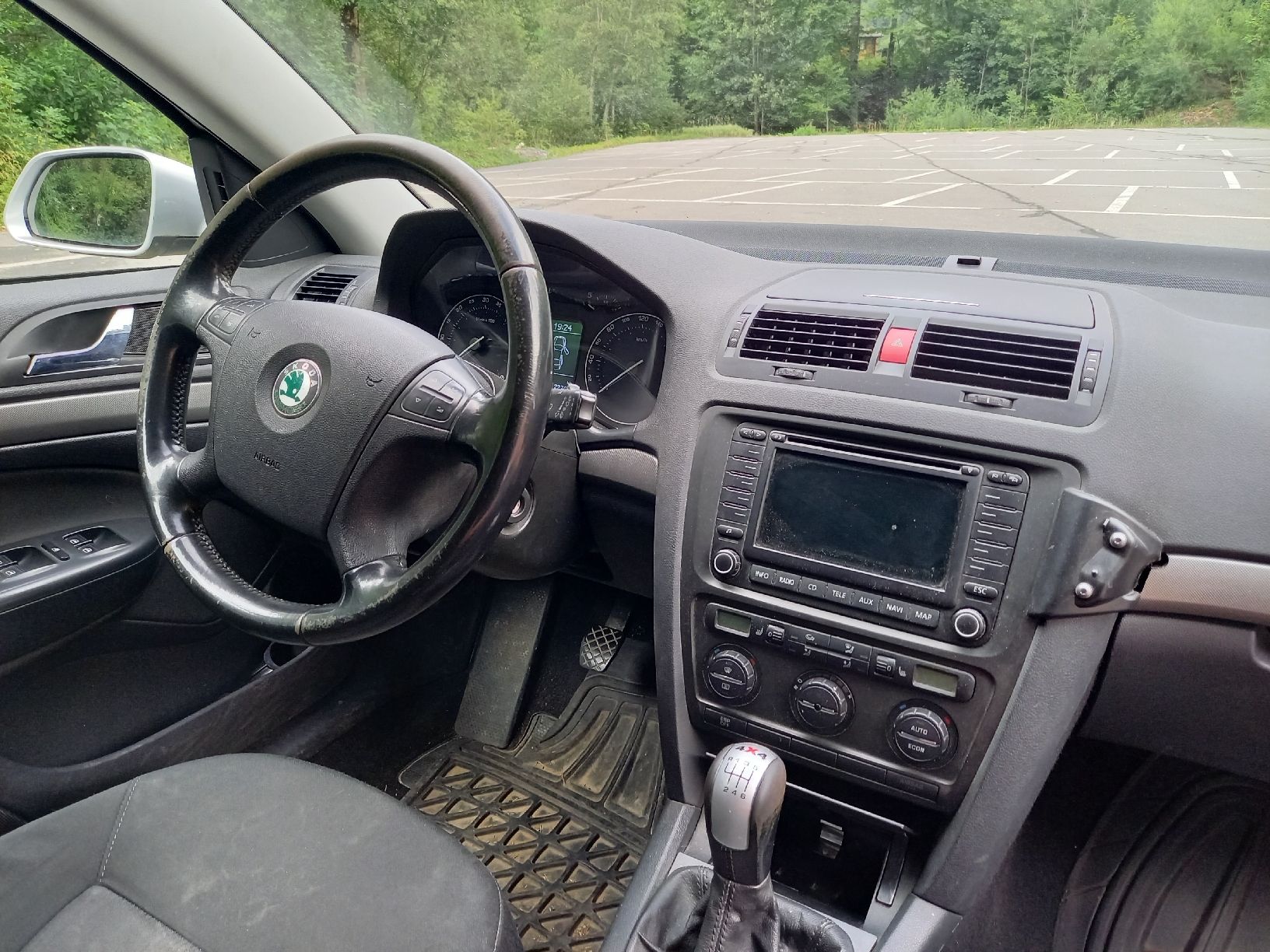 Skoda Automobili: Skoda Octavia 2.0 TDI 4x4 PD – Usato da Melchtal venduto da aebifahrer48 5