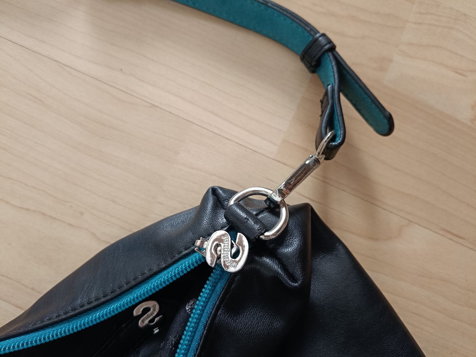 Desigual Taschen für Damen: Tasche Desigual, wie neu! – Gebraucht aus Adliswil von Vimovi 2