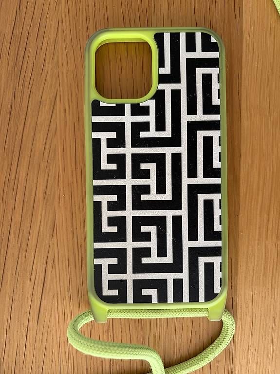 Cover & Protezioni schermo: Etui BALMAIN für iPhone 12 Pro – Usato da Gümligen venduto da 55_44