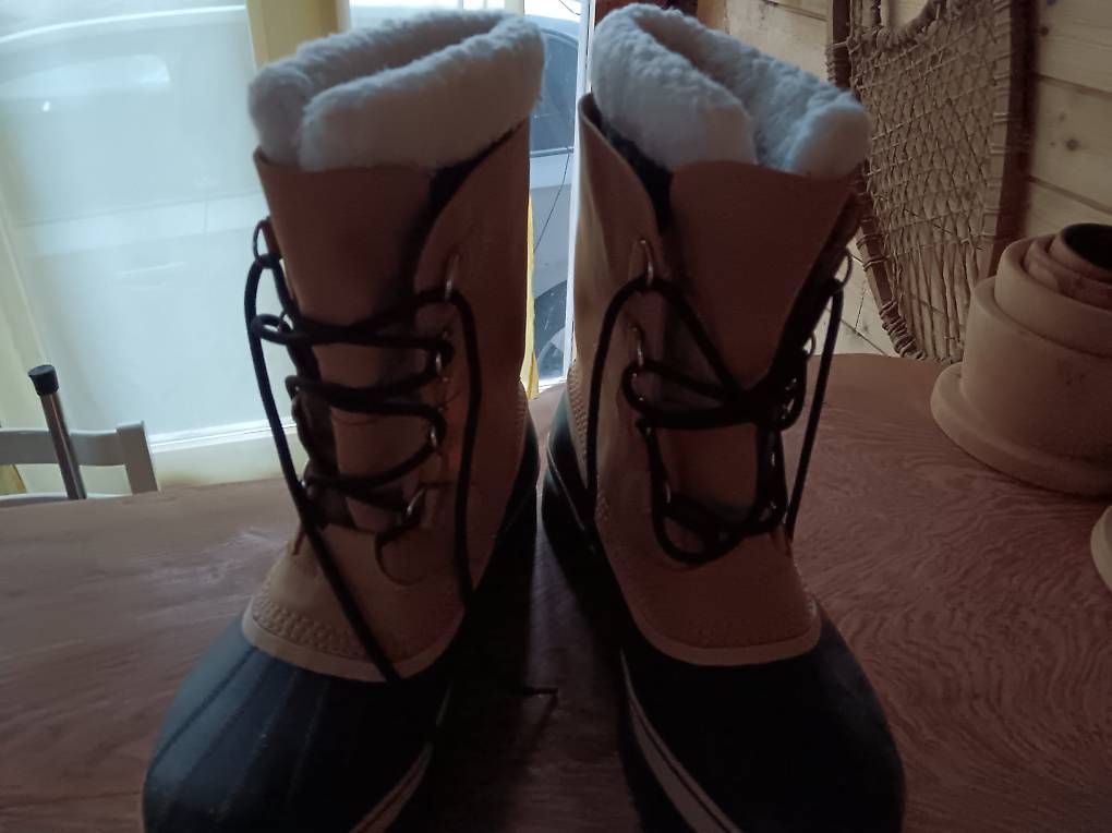 Scarpe da donna: Bottes Sorel  Taille 50 + – Usato da borex venduto da luciano98