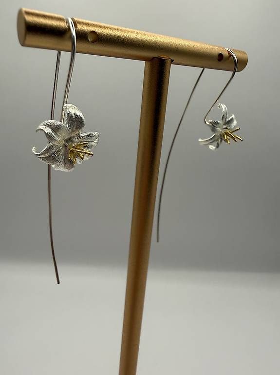 Boucles d'oreille: Silberne Lilien Ohrringe 925 – D'occasion à Thalwil par han_2b8c 3