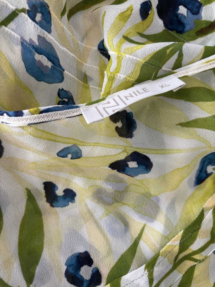 Nile Camicette: Nile chemise taille XL avec écharpe – Nuovo e nell'imballaggio originale da Brügg BE venduto da rah_mqh8 3