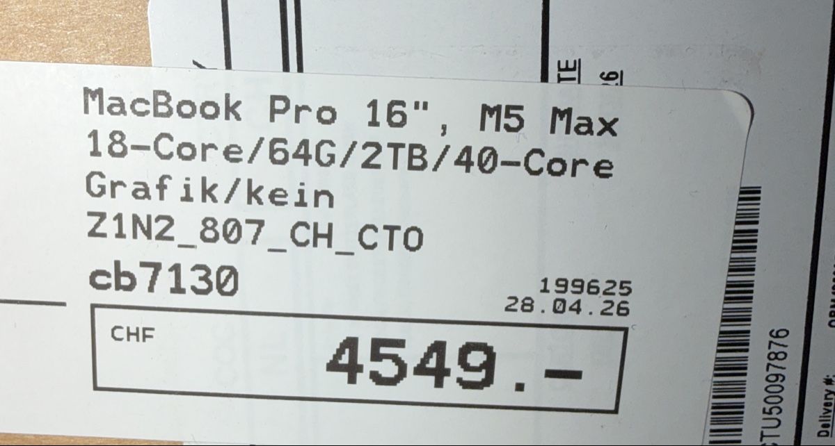 Apple Notebook: MacBook Pro 16, 18 Core, 64G, 2TB – Nuovo e nell'imballaggio originale da Glattfelden venduto da Neuf09