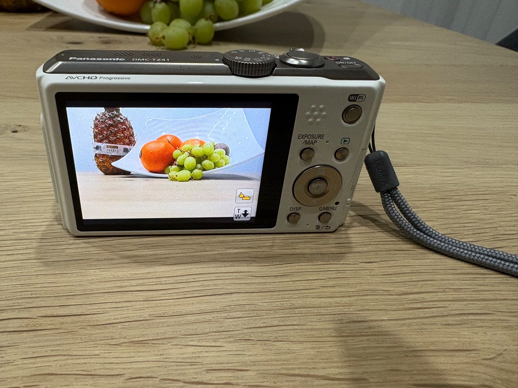 Panasonic Fotocamera: Panasonic Lumix DMC - TZ41 Digitalkamera – Usato da Lausen venduto da sen_jm7c 1