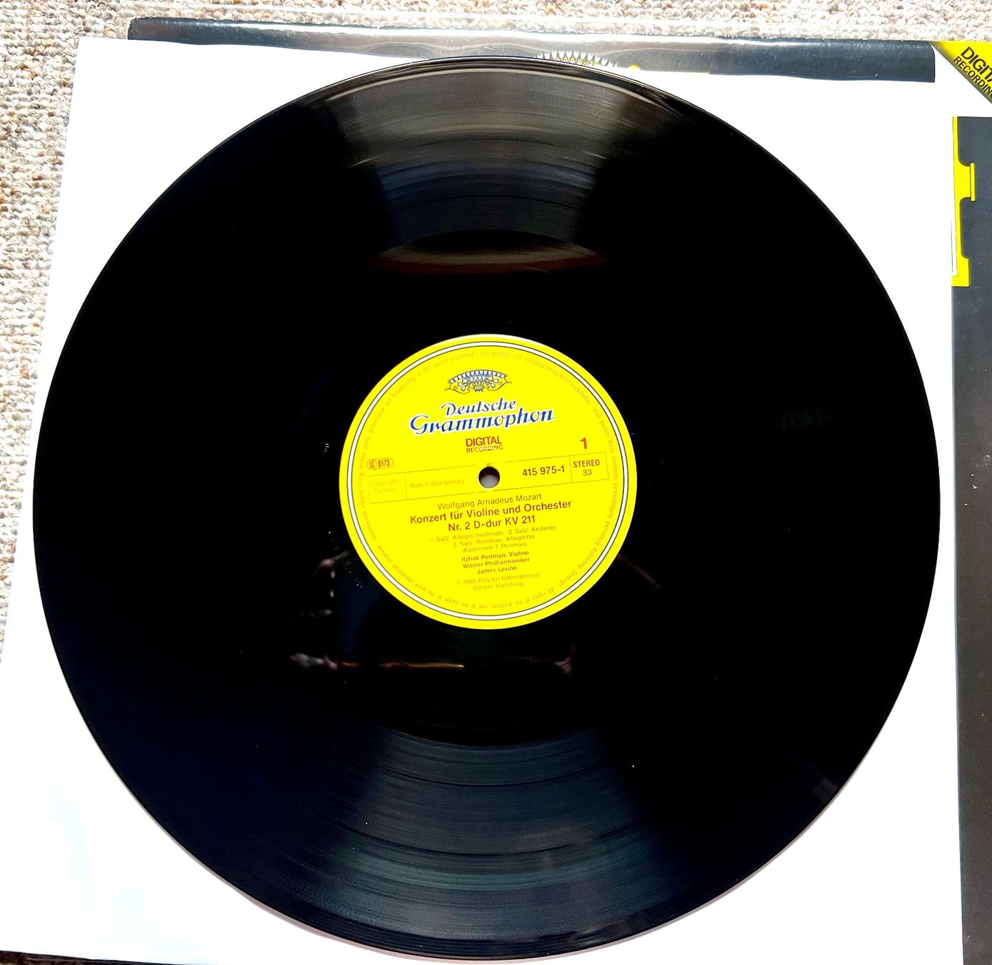 Dischi in vinile: LP DIGITAL Mozart Violinkonzerte Nos. 2 & 4 Itzhak Perlman – Usato da Unterseen venduto da vinylmore 1