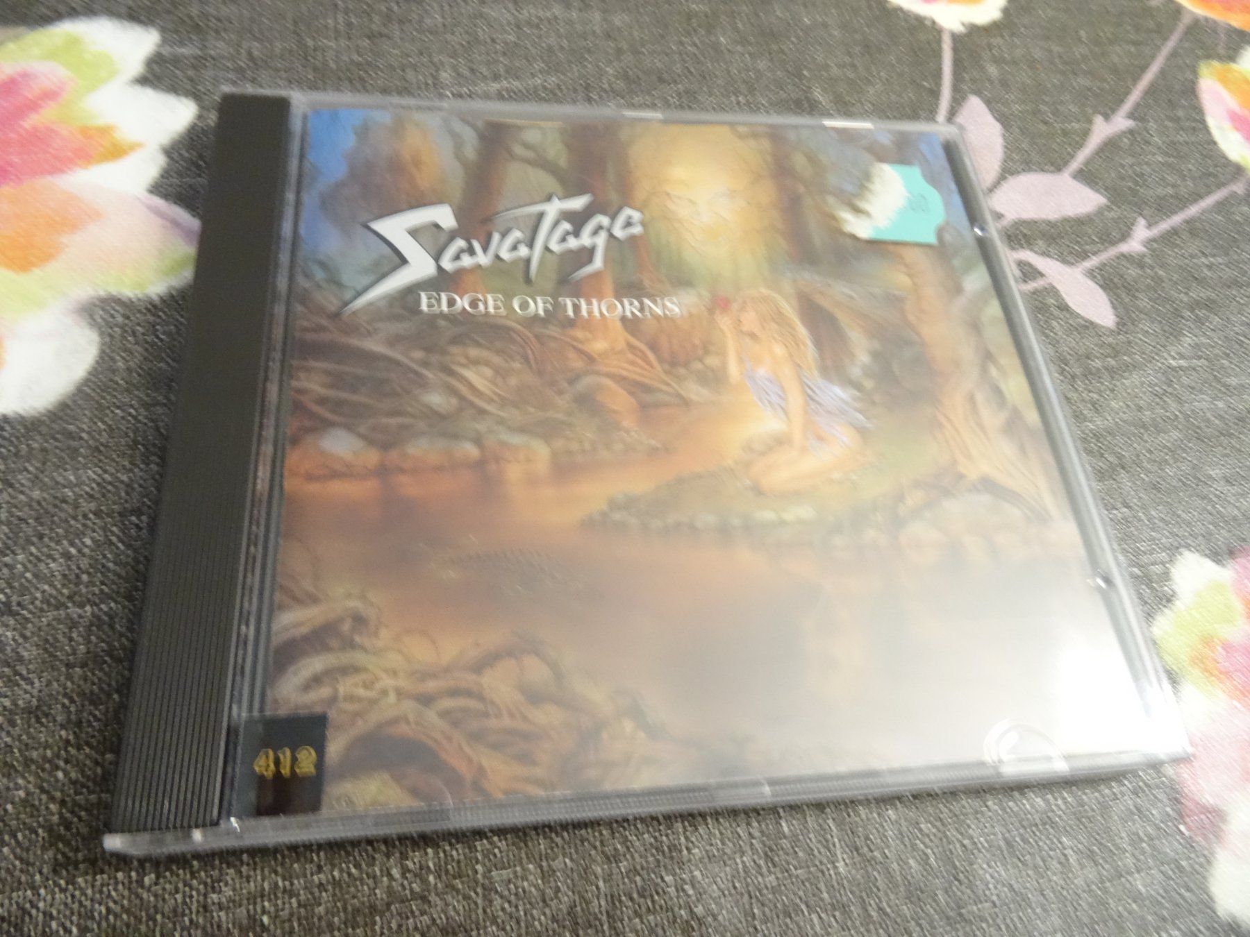 CD: Savatage - Edge of Thorns CD – Usato da Olten venduto da Disc-Ausverkauf