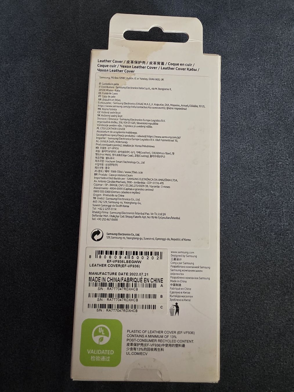 Samsung Cover & Protezioni schermo: Original Leather Cover Galaxy Z Fold 4 – Nuovo e nell'imballaggio originale da Urtenen - Schönbühl venduto da ssami 1