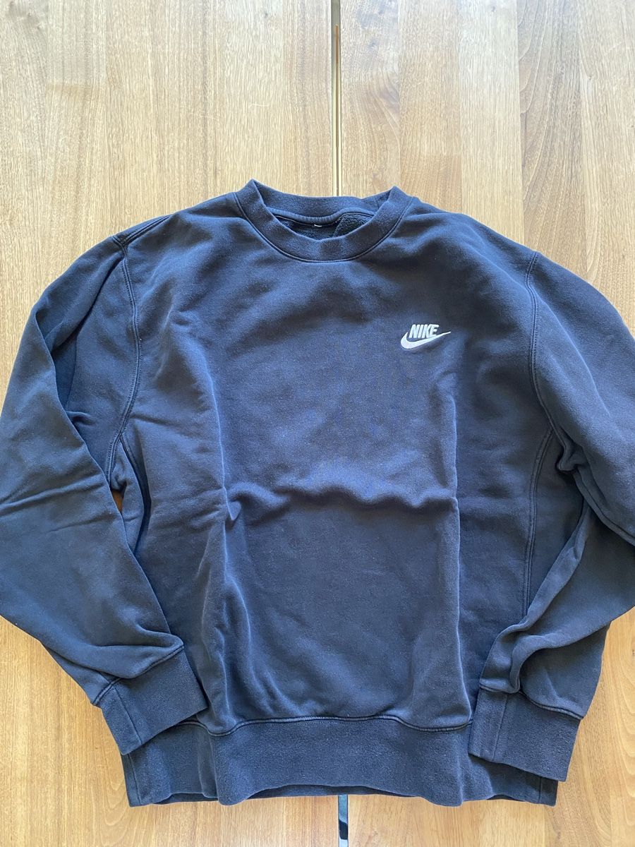 Nike Maglioni & Felpe: Nike Pullover schwarz Grösse S – Usato da Bern venduto da mod18 1