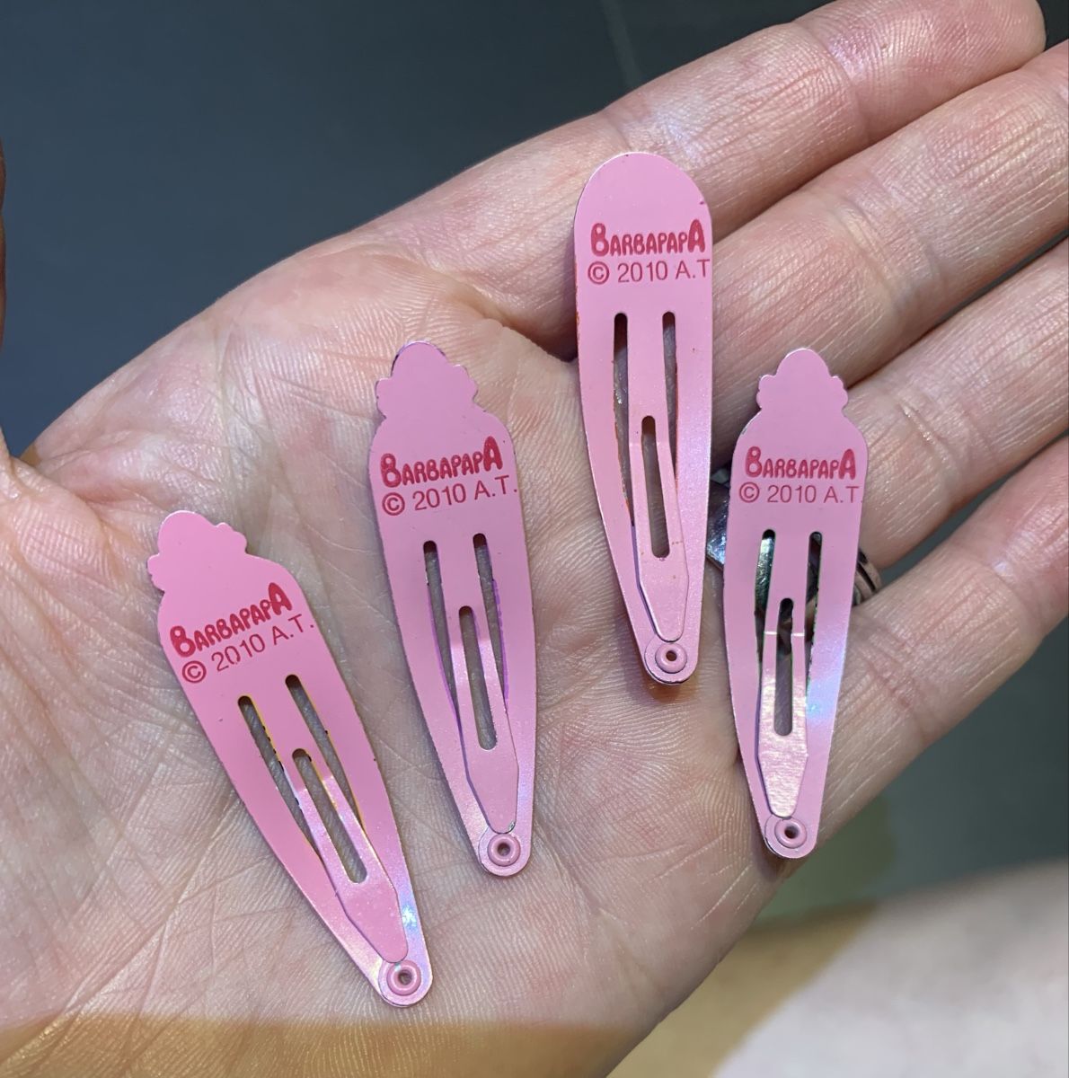 H&M Accessori per capelli: 4 BARBAPAPA Spängeli / Haarspangen / Haarclips  – Usato da Winterthur venduto da amapola 1