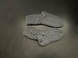 Handgestrickte Kinder-Socken Gr. 30 Fusslänge 17,5 cm