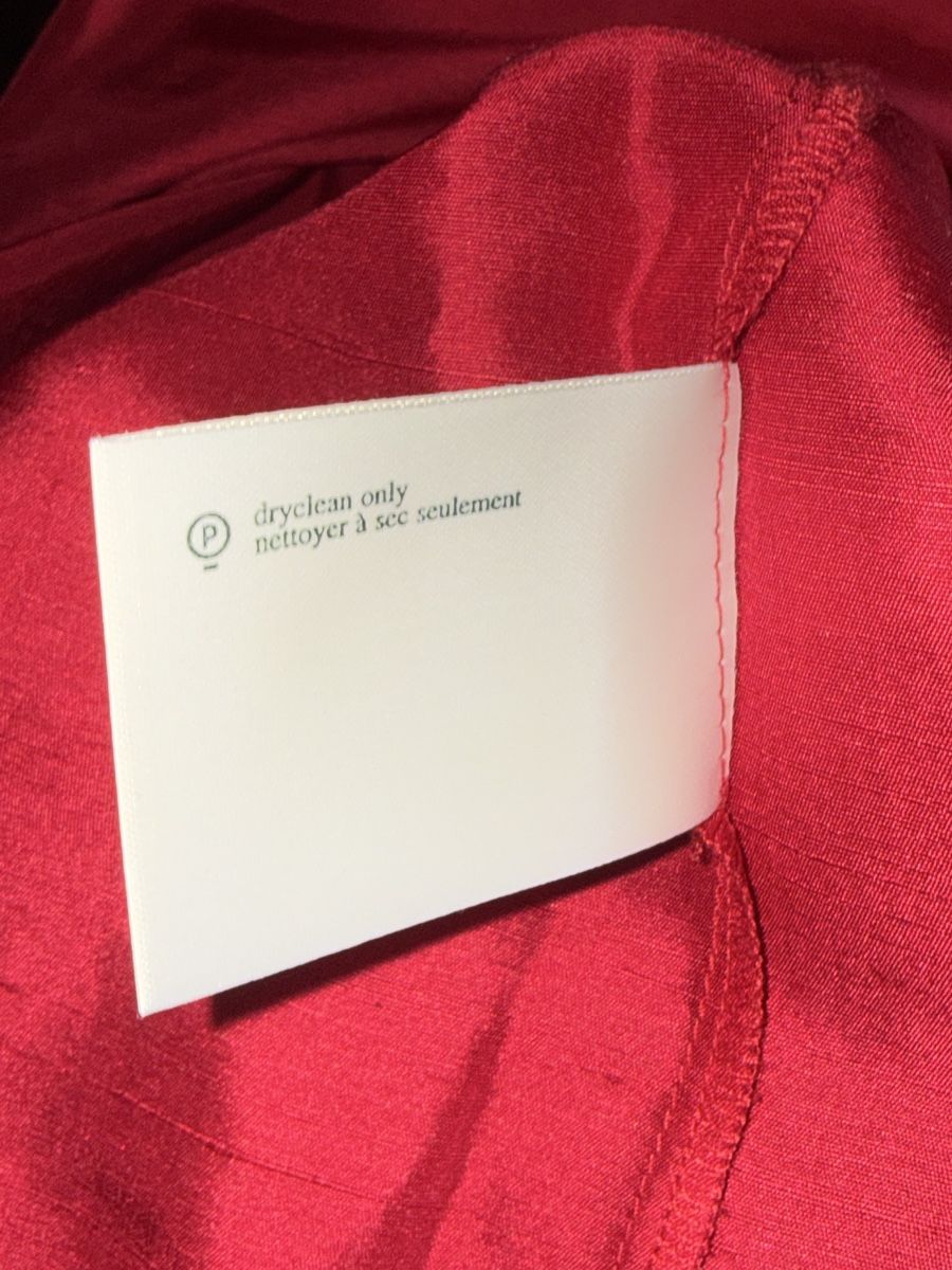 Laura Ashley Gonne: Laura Ashley Red Silk Skirt – Nuovo (secondo la descrizione) da Montreux venduto da Yss_Boutiqu3 3