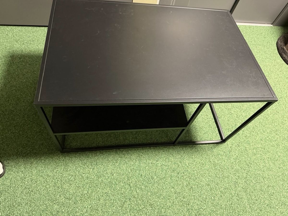 Tavoli: Schwarzer Couchtisch – Usato da Kreuzlingen venduto da kim_q5kb 1