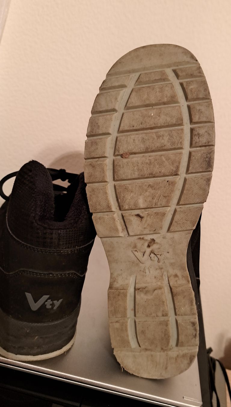 Scarpe da uomo: Winter schuhe 41 – Usato da Dietikon venduto da Betka08 2