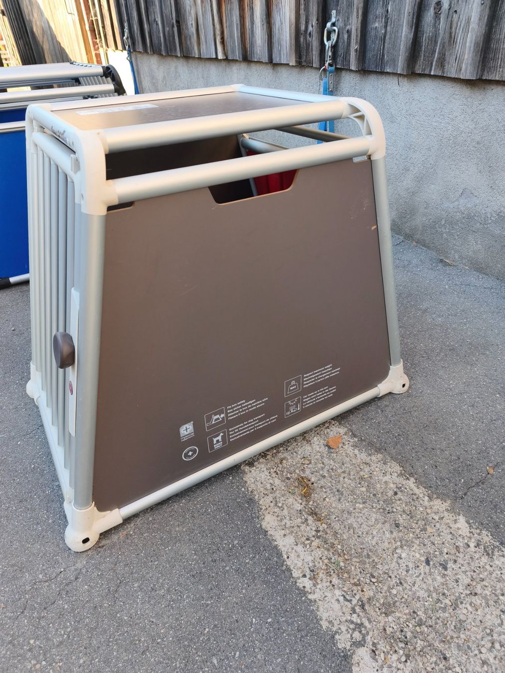 4pets Gabbie, trasporto & Sicurezza: 4Pets Hundebox Eco M – Usato da Grabs venduto da pasofisa 2