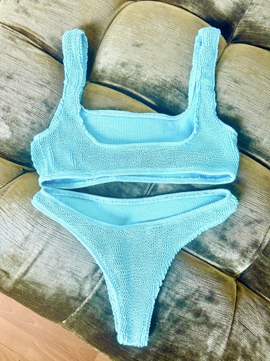 Maillots de bain & Bikinis: Bikini hellblau texturiert Damen Grösse M neu – D'occasion à Kilchberg ZH par Suisse500 3