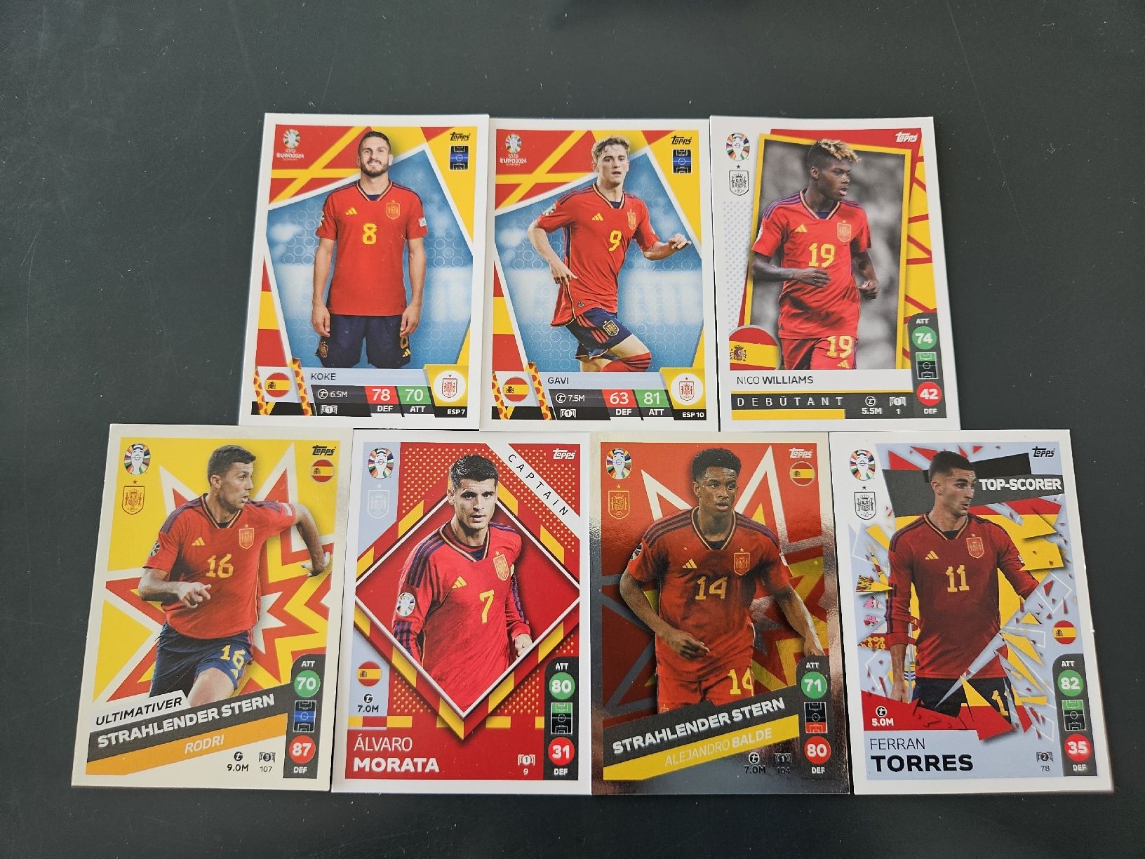 Topps Carte collezionabili: Fussball Topps Sammelkarten Spanien Set  – Usato da Biel/Bienne venduto da Platini