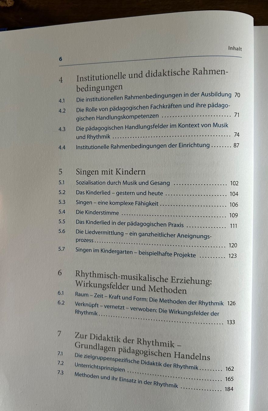 Libri: Musik & Rhythmik – Usato da Hausen am Albis venduto da monaaa 3