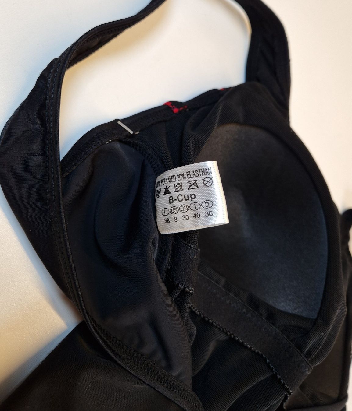 Lahco Costumi da bagno & Bikini: Badehose Damen 36B Lahco Basic Black Red / Rabatt 50% - 70%! – Nuovo e nell'imballaggio originale da Braunau venduto da Brand-Store 9
