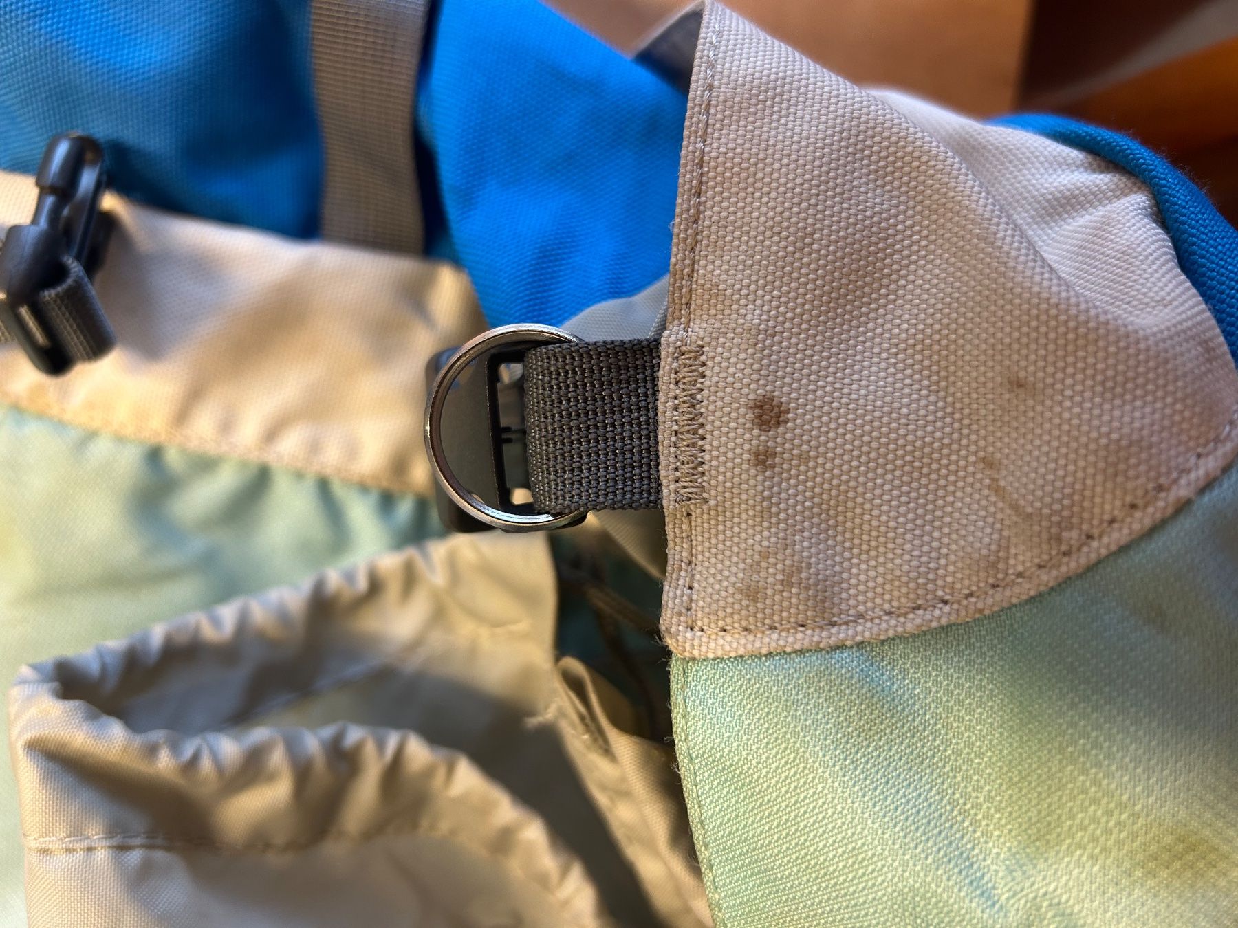 Meru Borse & Zaini: Kinderrucksack Meru – Usato da Schliern b. Köniz venduto da mar_6wsv 3