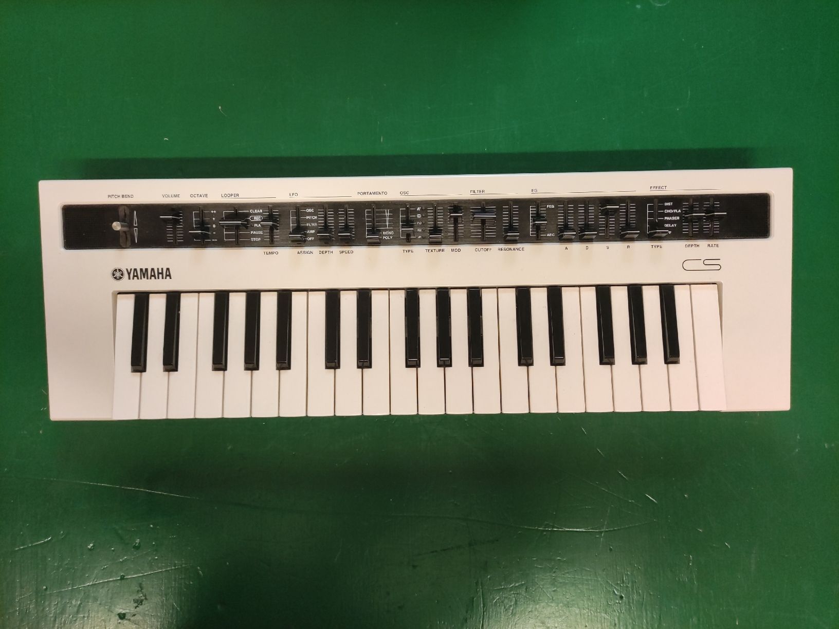 Yamaha Strumenti musicali: Yamaha reface CS Synthesizer – Usato da Wetzikon ZH venduto da schirkahn