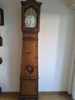 Antike Standuhr Holzgehäuse mit Pendel und Gewichten 