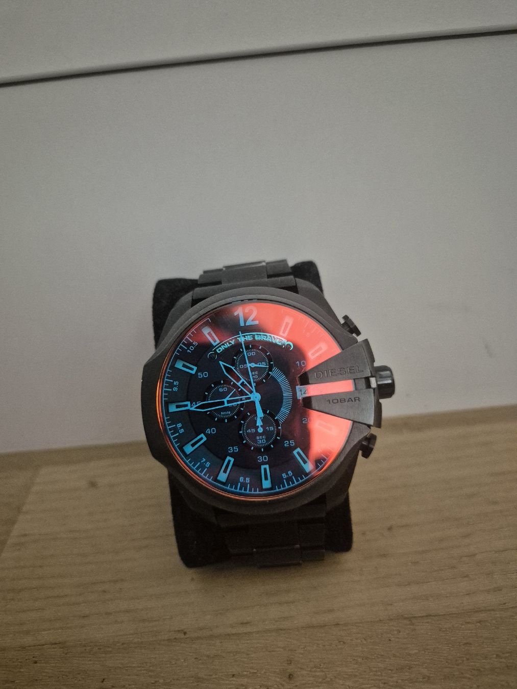 Diesel Orologi: Diesel Herren Uhr Chronograph dunkelgrau guter Zustand – Usato da Maladers venduto da jan_cj2z