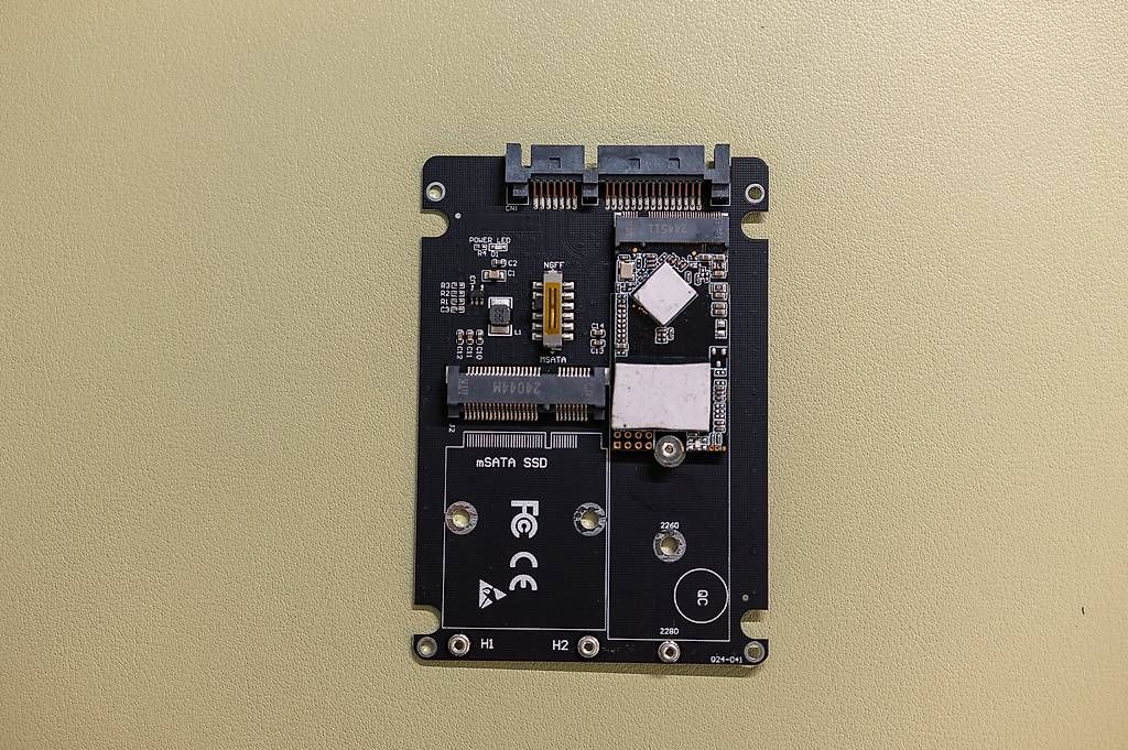 Dischi rigidi: SSD SATA 500go – Usato da Ferreyres venduto da Geek_Inside