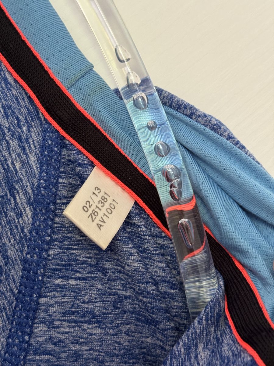 Adidas Maglioni & Felpe: Adidas Kapuzenpullover Gr. L, blau, sport, oryginal 2013 – Nuovo (secondo la descrizione) da Wetzikon ZH venduto da Jan_wojt 7