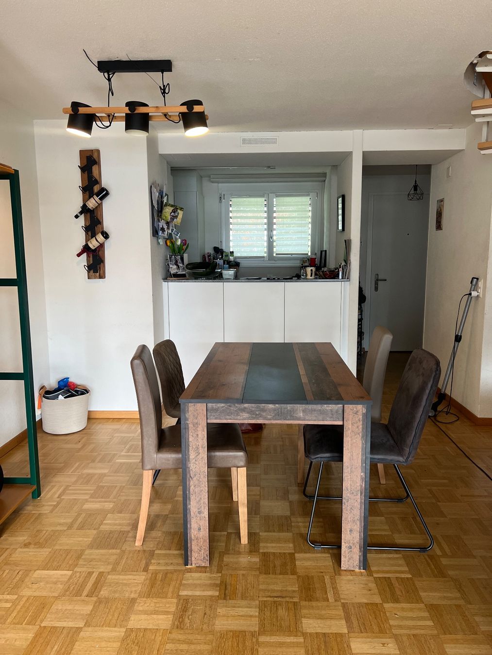 Tavoli: Esstisch aus MDF-Holz – Usato da Luzern venduto da bob_w89b