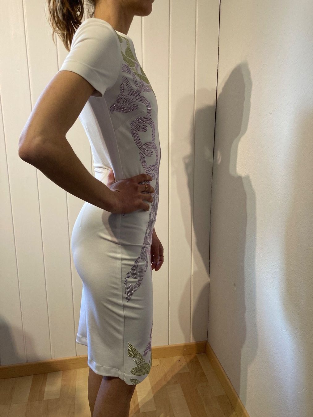 Versace Vestiti: Versace Kleid weiss 40 NEU – Nuovo e nell'imballaggio originale da Erlenbach im Simmental! venduto da Simmentaler-Perlen 2