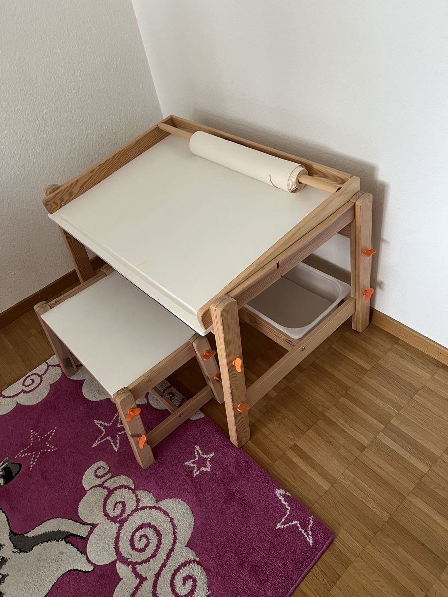 Tavoli: FLISAT Children's desk, height adjustable – Usato da Buchs SG venduto da and_yyc9 2