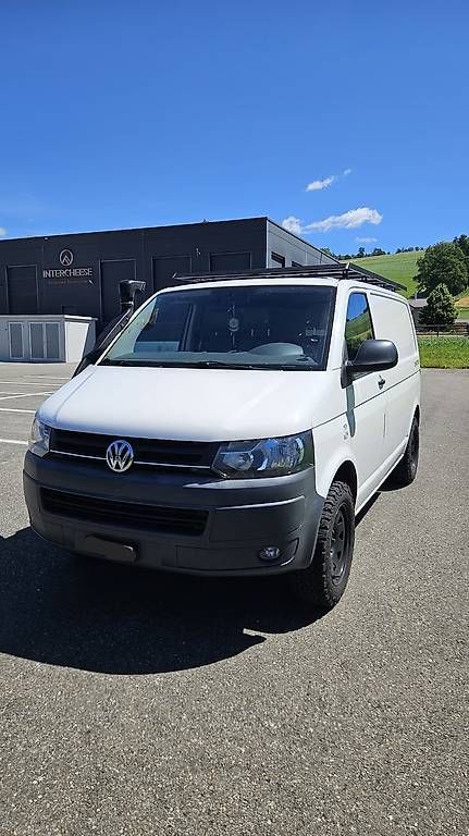 VW Veicoli da campeggio: VW T5 4x4 Camper – Usato da Sursee venduto da ksc_v2bn