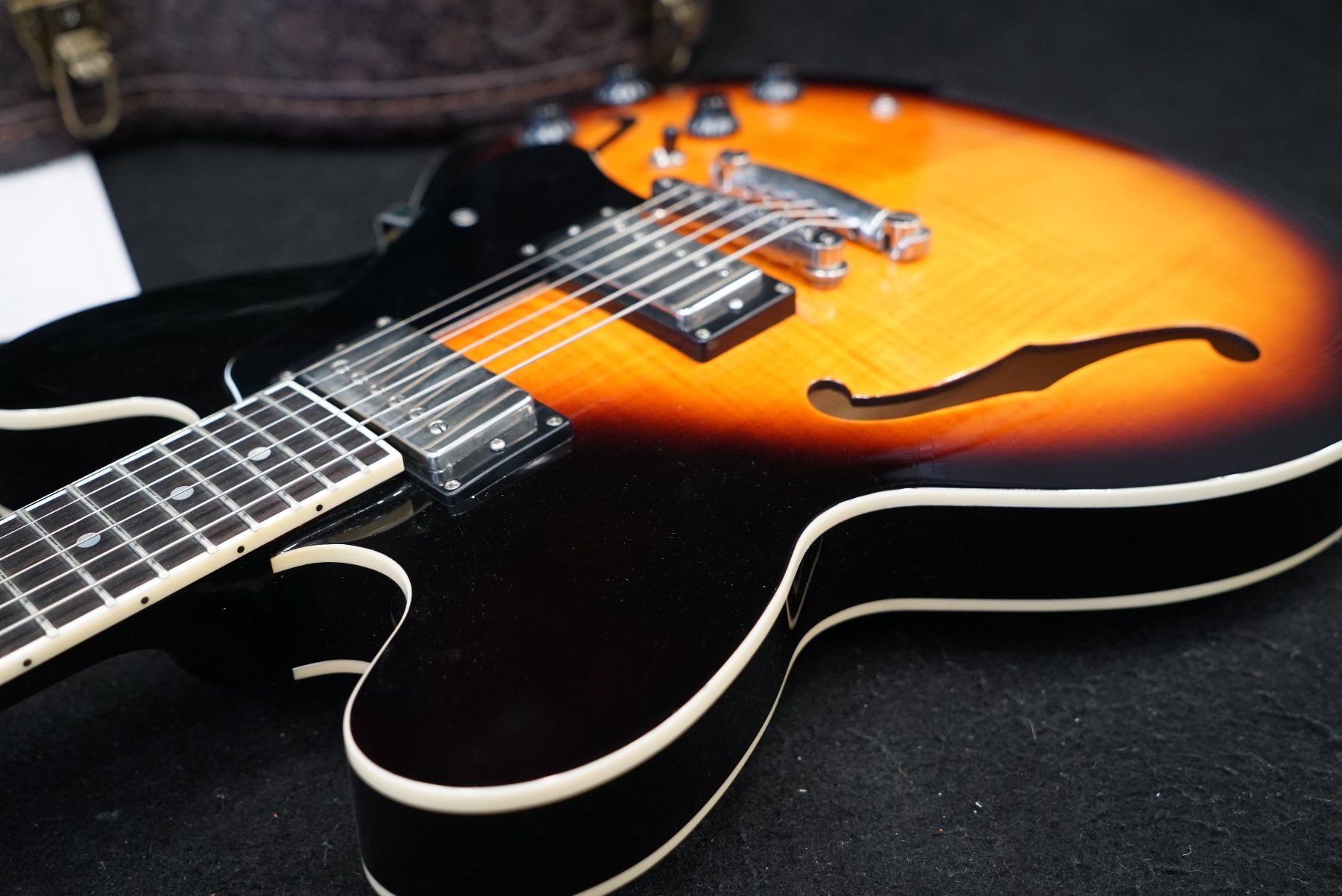 Maybach Strumenti musicali: Maybach Capitol '59 Antique Burst New Look – Usato da Ortschwaben venduto da Musictrade 3