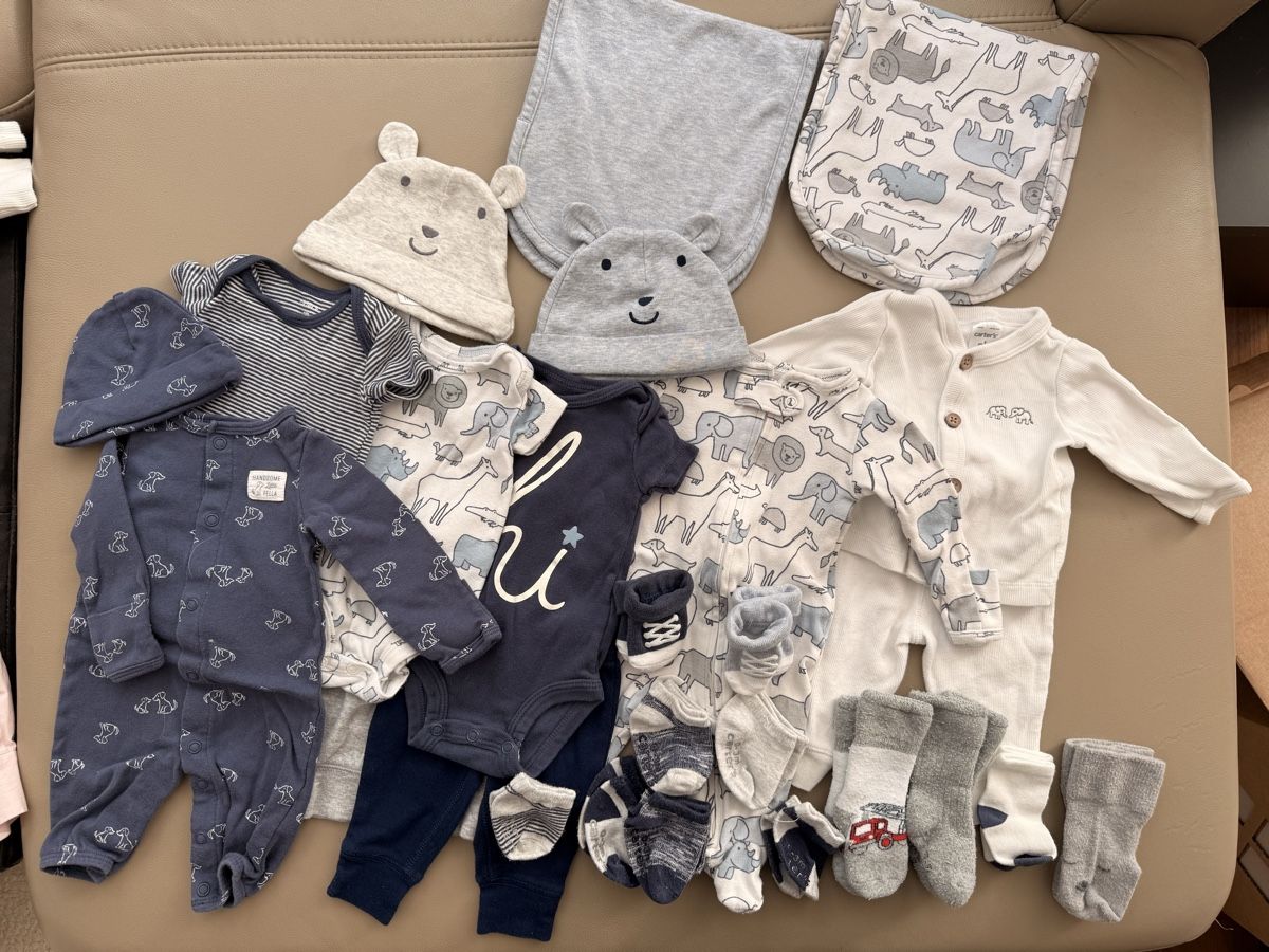 Lotti & Set di vestiti: 26 piece newborn boy set – Usato da Diessenhofen venduto da mar_8cyl 1