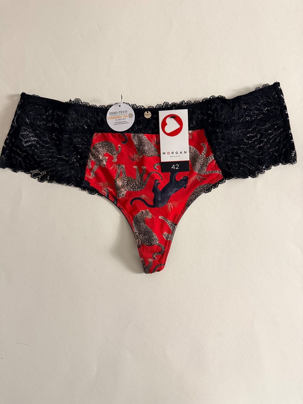 Sonstige Unterwäsche: MORGAN, String MELINE, Grösse 40, Farbe Rot/Schwarz – Neu und originalverpackt aus Rudolfstetten von gst_g7xl