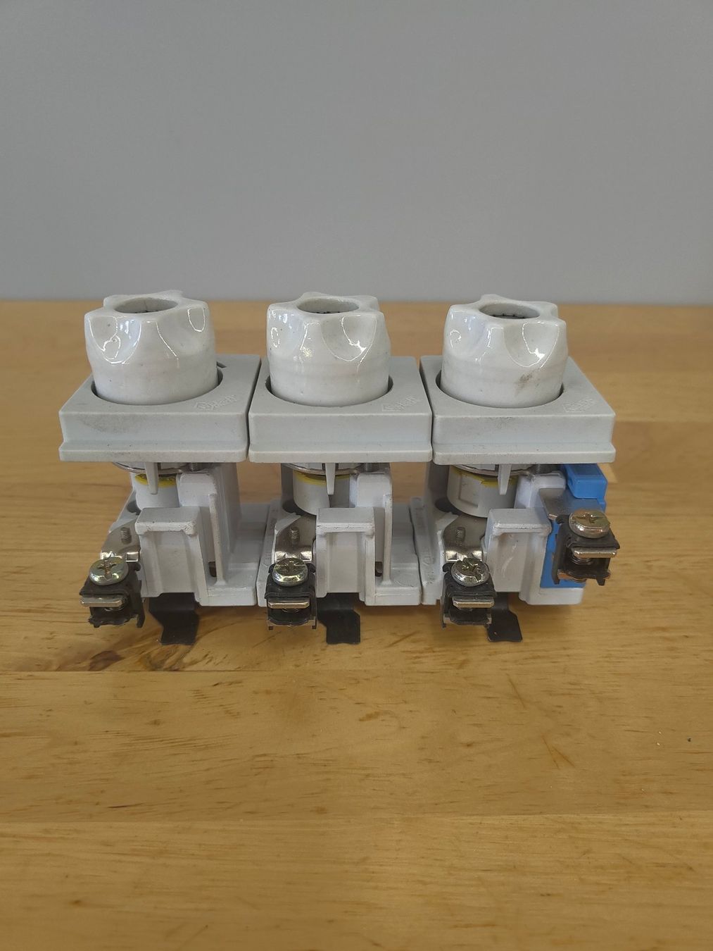 Hager Alimentazione elettrica: Weber Sicherungselemente 3 Stück – Usato da Emmenbrücke venduto da BlSi 3