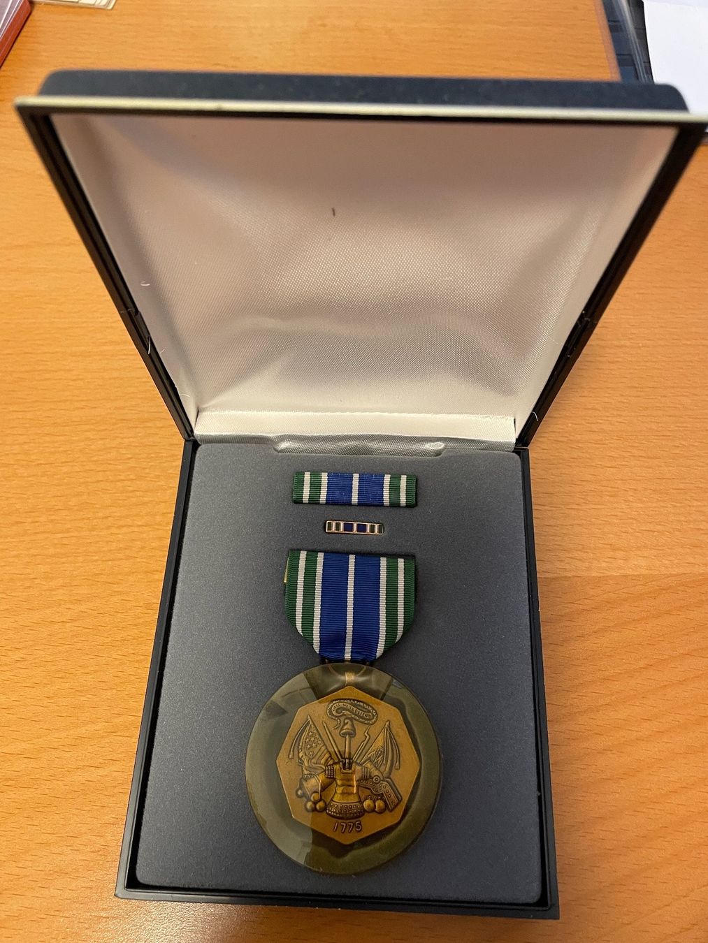 Medaglie: USA Orden mit  Ribbon – Usato da Koblenz venduto da Himmelsreiter