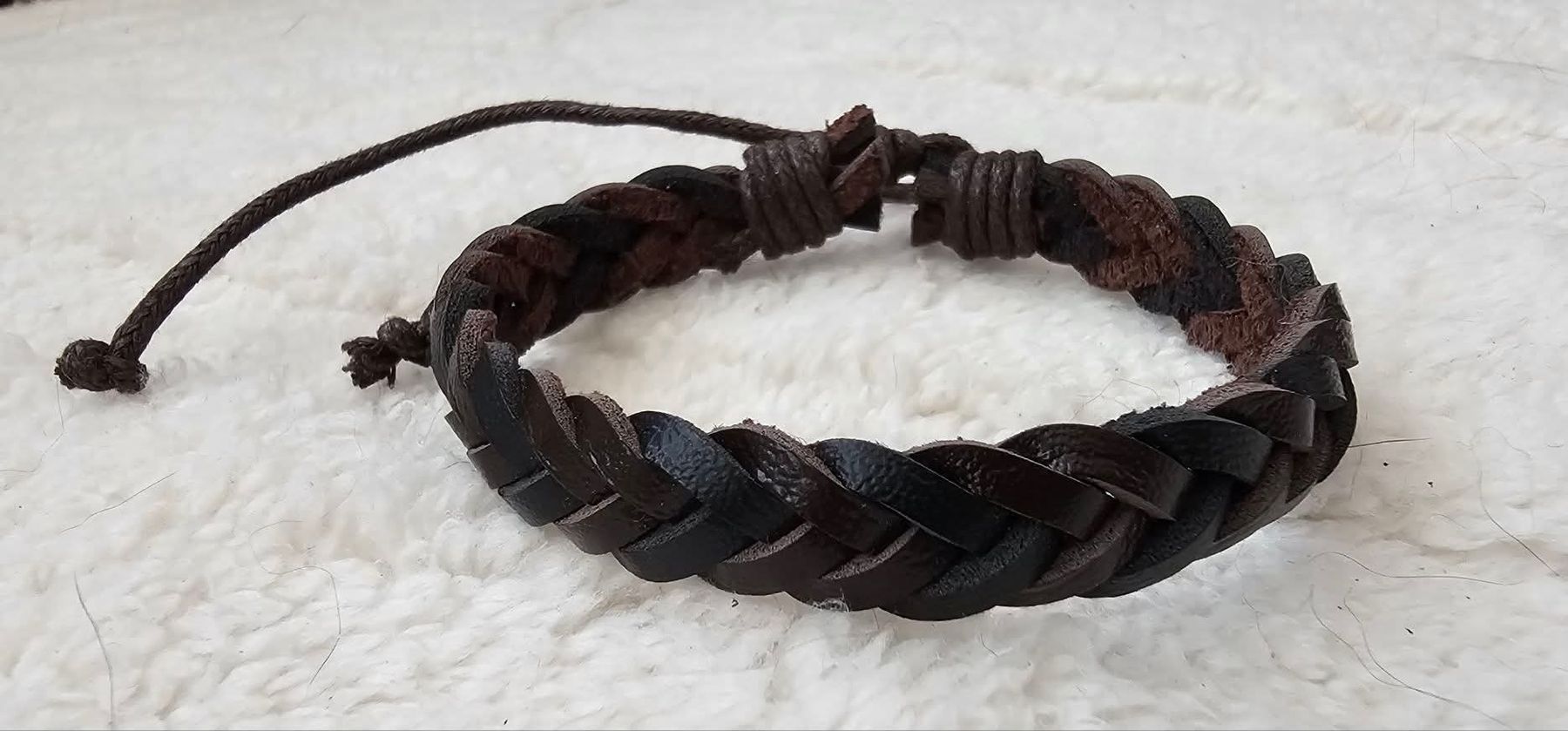 Bracciali & Braccialetti: Leder Armband geflochten braun  – Nuovo (secondo la descrizione) da Grosshöchstetten venduto da Chaotik-Reptil