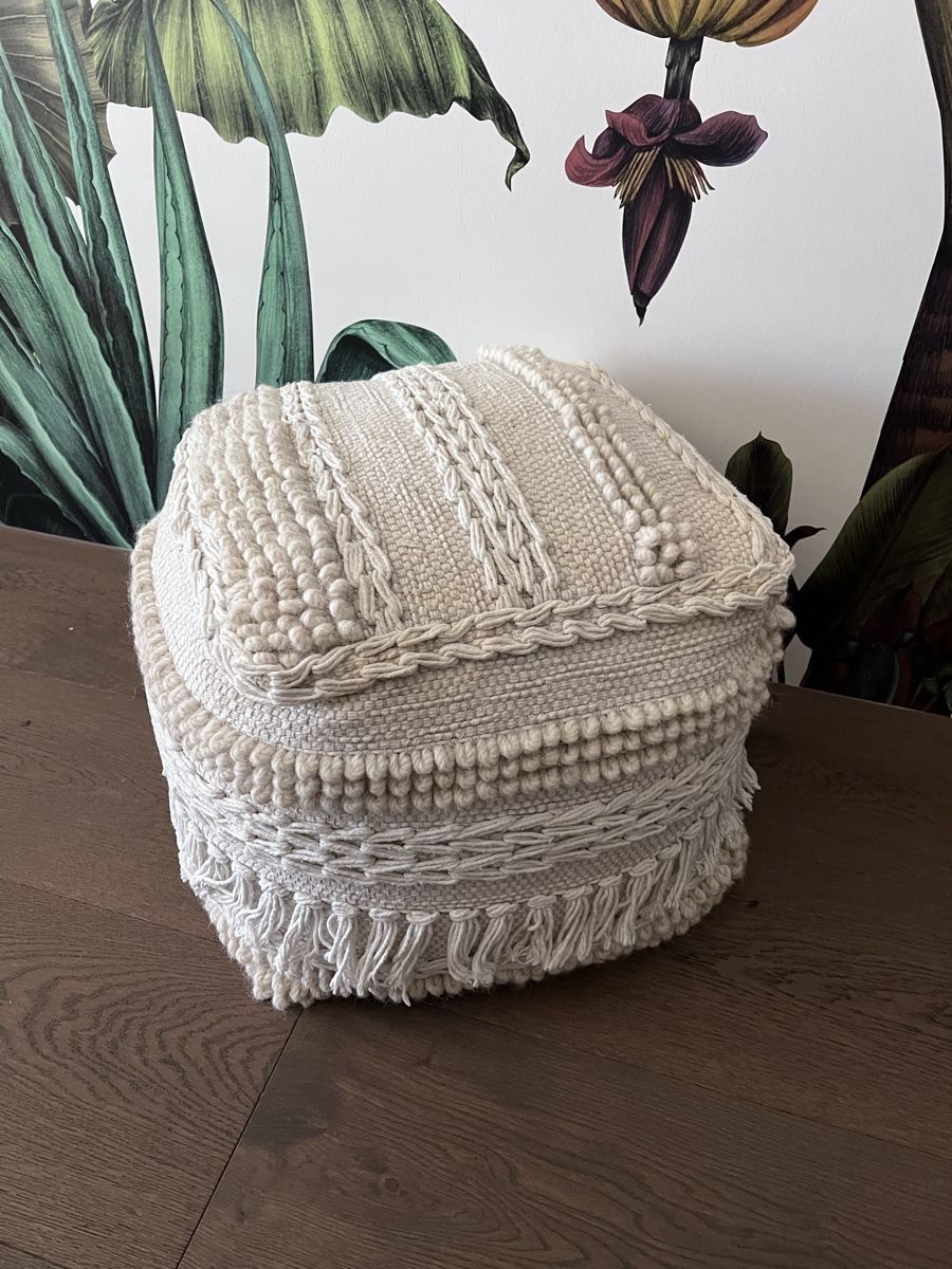 Sgabelli: Hocker geflochten beige mit Fransen – Usato da Horgen venduto da laurakm 1