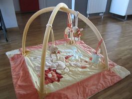 Tapis d'éveil avec arches "Moulin roty" (dim. env. 1m x 1m)