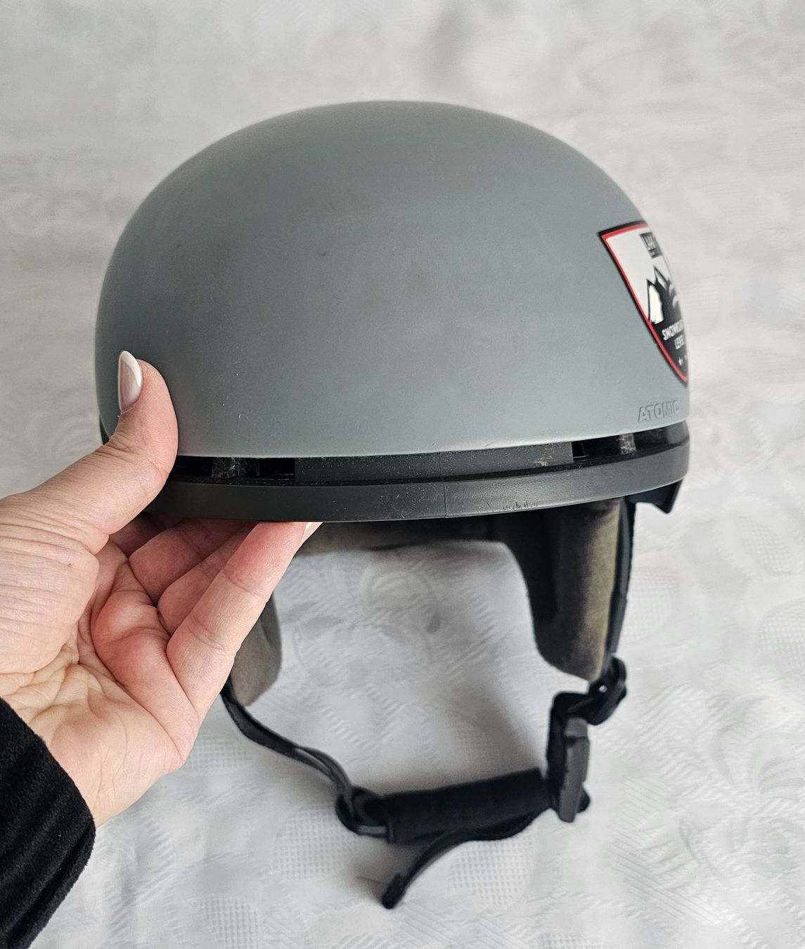 Atomic Caschi: Atomic Laax Skihelm Gr 3 – Usato da Bronschhofen venduto da Xena37 3
