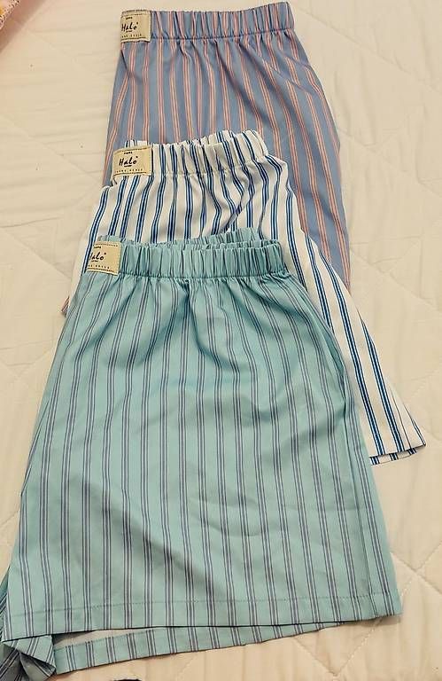 Hosen: 3 Damen Shorts  Neu – Gebraucht aus Illnau von Fakiraa