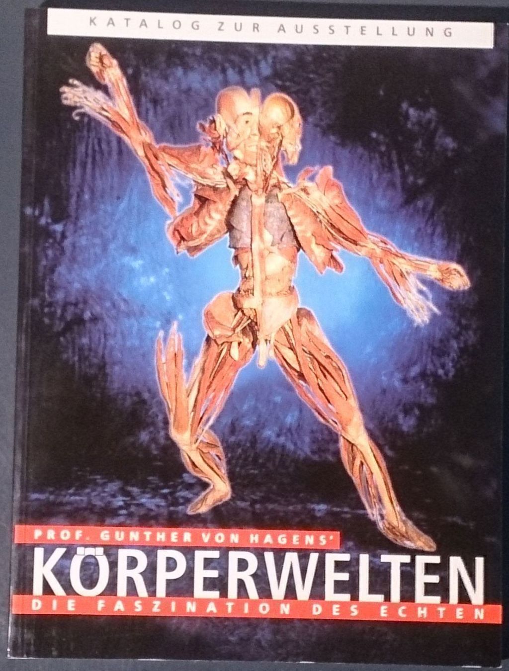 Libri: Körperwelten-Katalog  Ausstellung 1999 – Usato da Dübendorf venduto da Povo