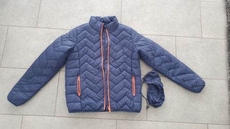 Sous-Veste ski doudoune neuve 164 (chaude)