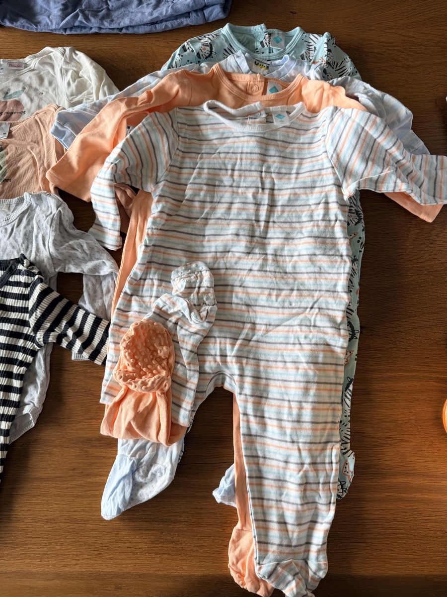 Lotti di vestiti: Kleiderpaket 9-12M – Usato da Meilen venduto da ana_nln9 4