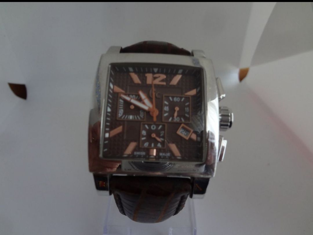 Guess Orologi: Gc Guess Herren Uhr – Usato da Grandval venduto da lue_sd6h